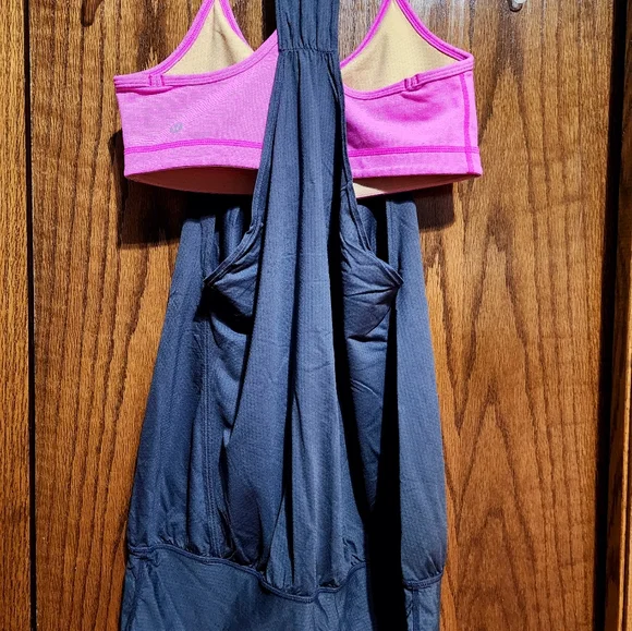 Lululemon - Picture 2 of 4